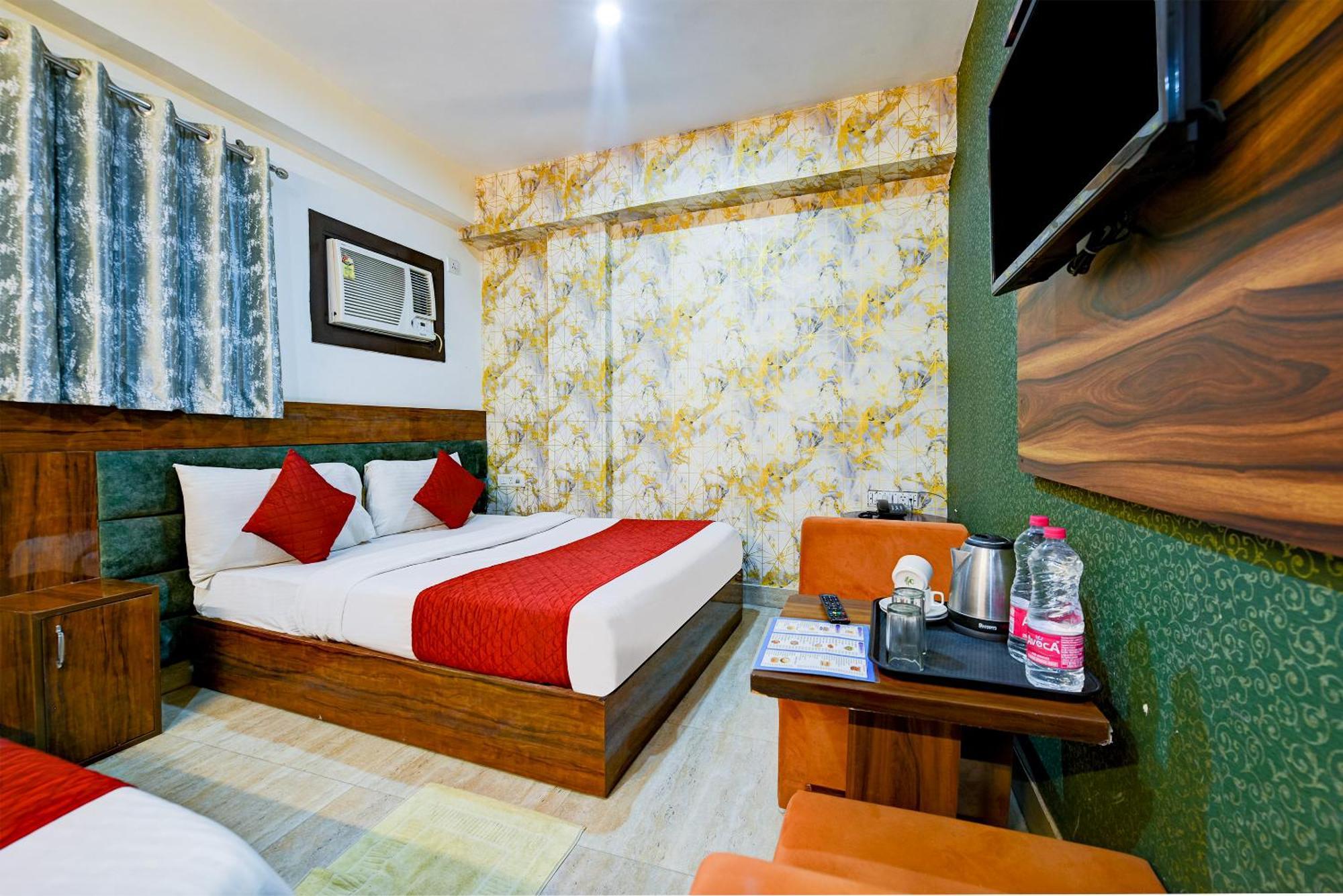 Hotel Skywood At Airport New Delhi Exterior foto