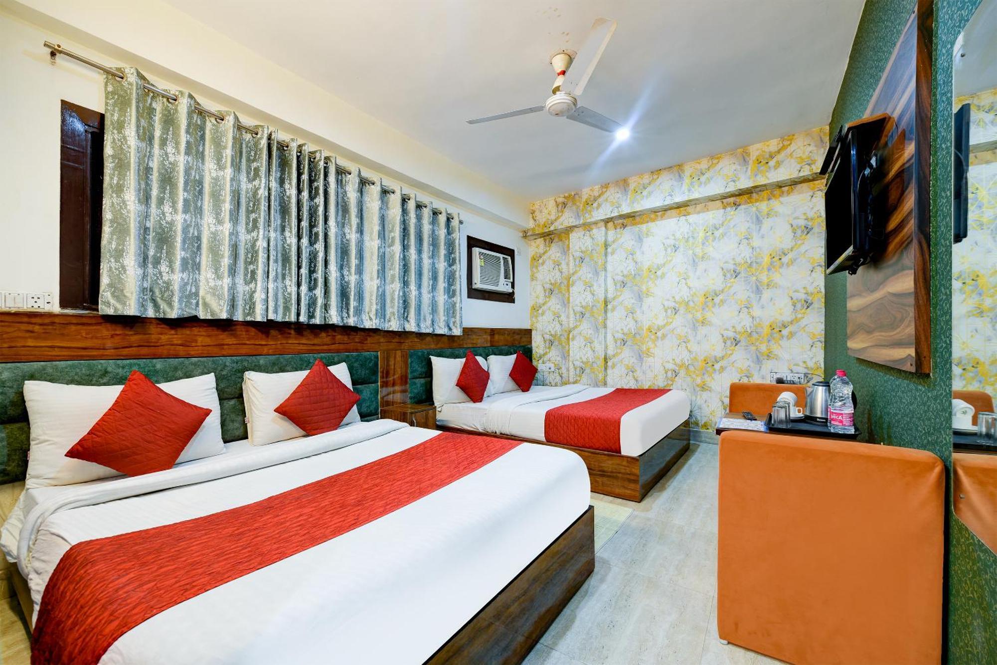 Hotel Skywood At Airport New Delhi Exterior foto